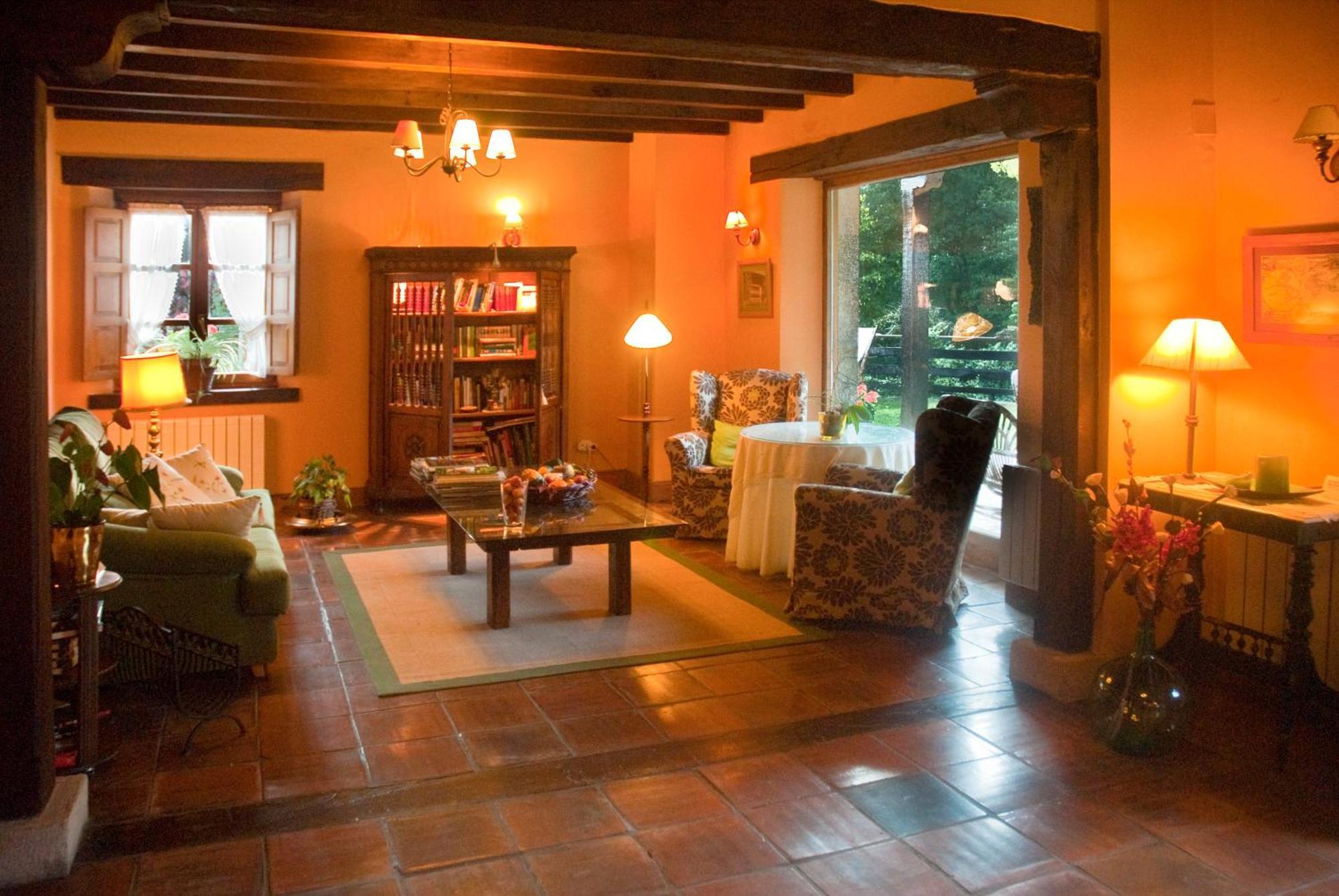 Posada San Pelayo 카말레노 외부 사진